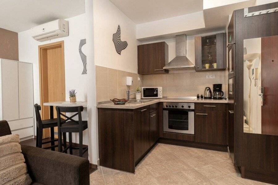 Gozsdu Court Budapest kitchen