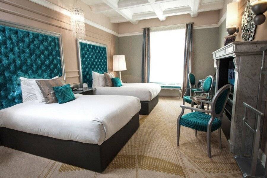 Aria Hotel Budapest by Library Hotel Collection hotel bedroom