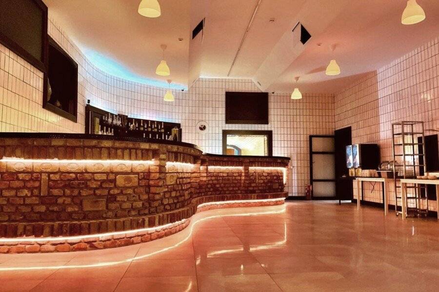 Boutique Hotel & Event Center ,bar