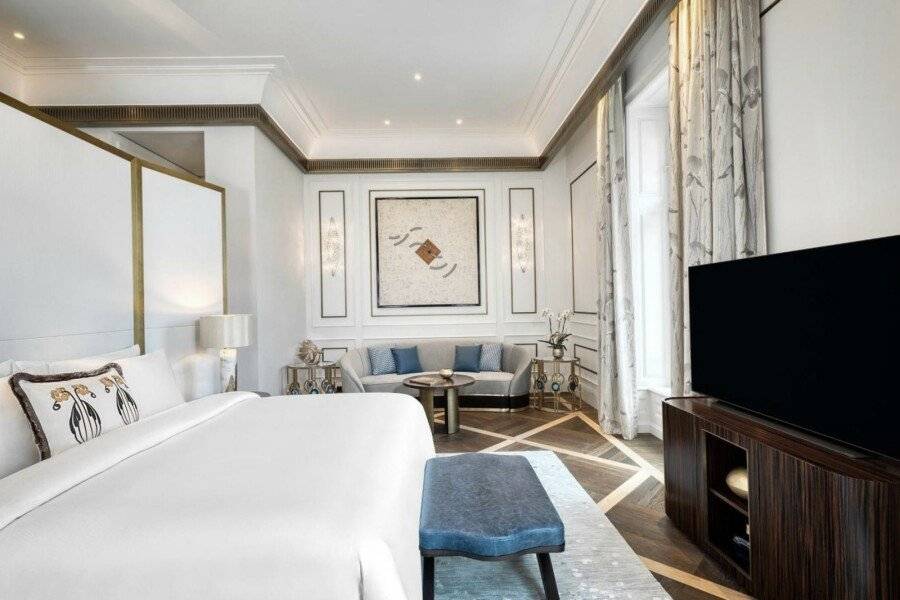 Matild Palace, a Luxury Collection Hotel hotel bedroom