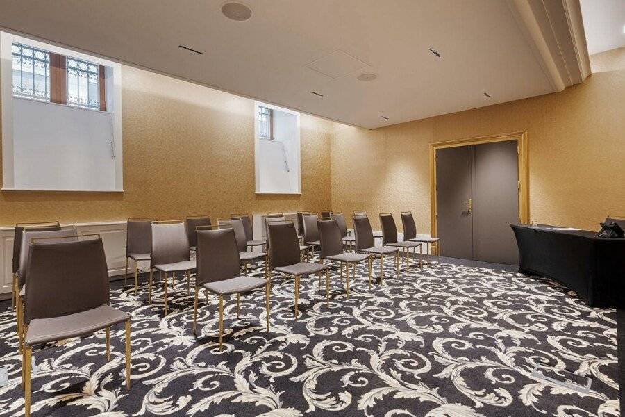 Áurea Ana Palace by Eurostars Hotel Company conference room,meeting room