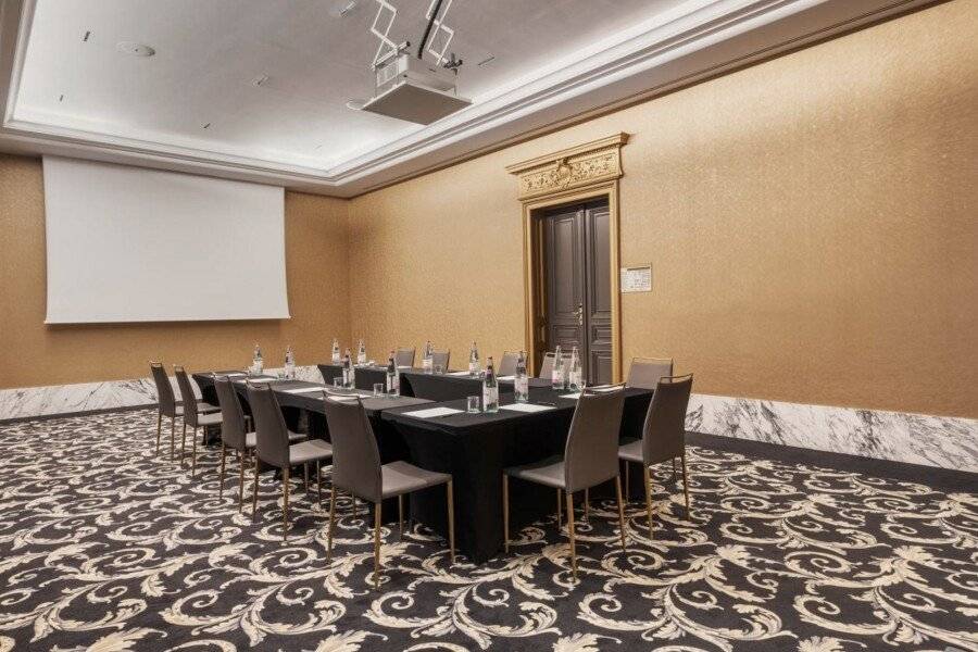 Áurea Ana Palace by Eurostars Hotel Company conference room,meeting room