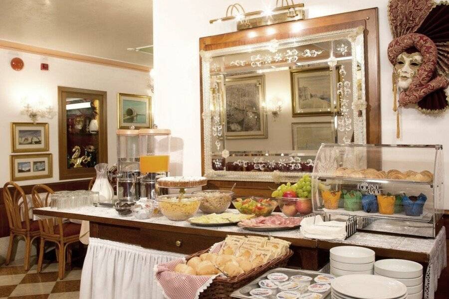 Hotel Al Piave breakfast