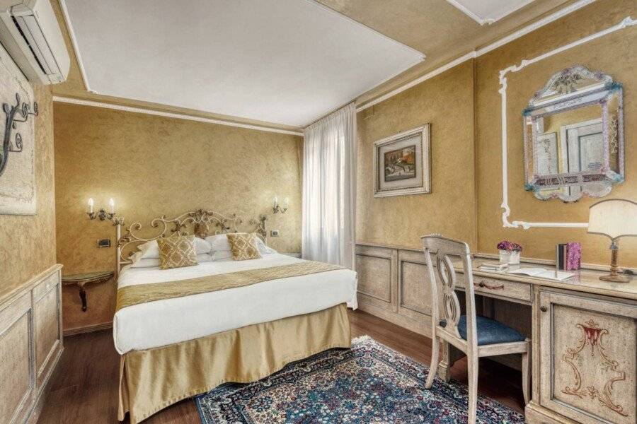 Hotel Al Piave hotel bedroom