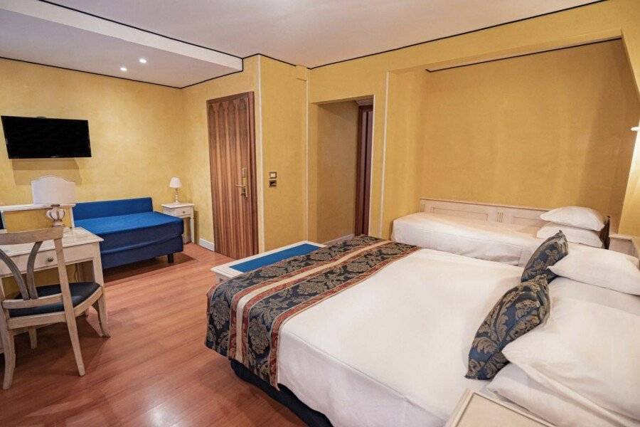 Hotel Al Piave hotel bedroom