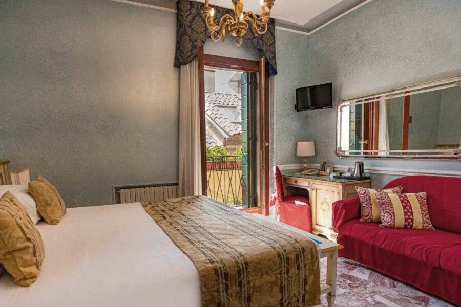 Hotel Al Piave hotel bedroom