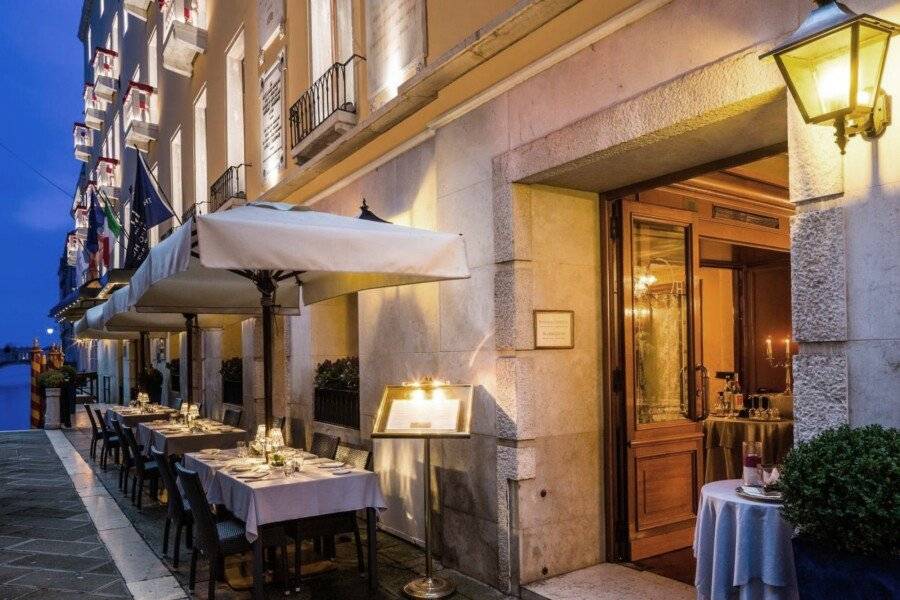 Baglioni Hotel Luna - The Leading Hotels of the World restaurant,hotel facade