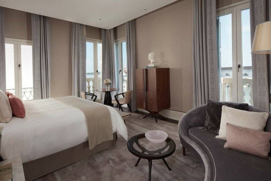 The St. Regis Venice hotel bedroom,balcony