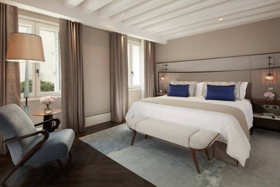 The St. Regis Venice hotel bedroom