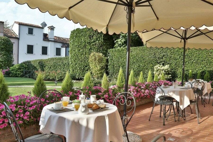 Hotel Olimpia Venice garden,restaurant