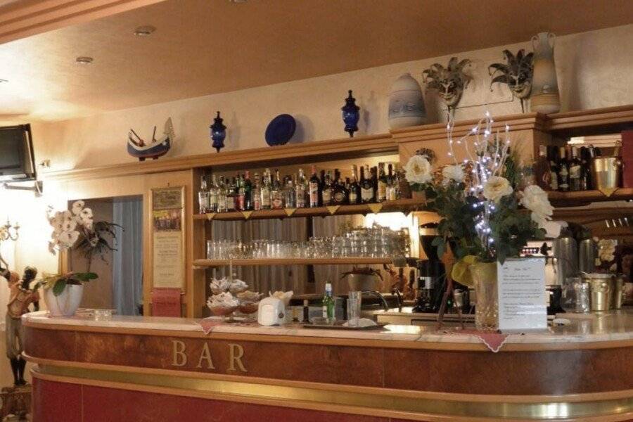 Hotel Belle Arti bar