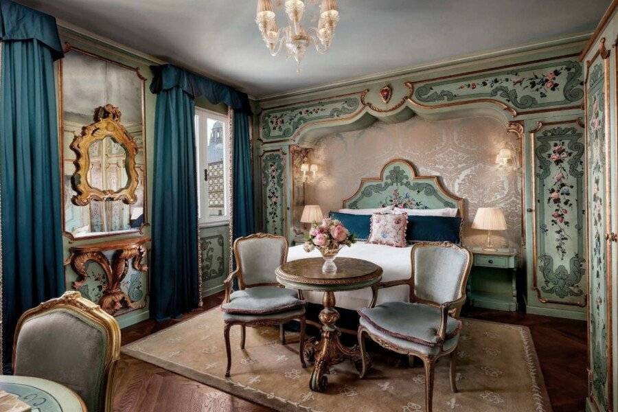 The Gritti Palace, a Luxury Collection Hotel hotel bedroom