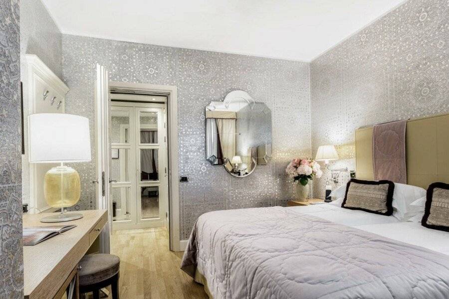 Splendid Venice - Starhotels Collezione hotel bedroom