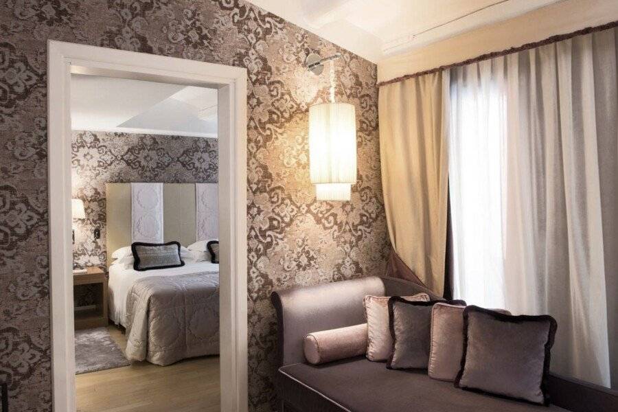 Splendid Venice - Starhotels Collezione hotel bedroom