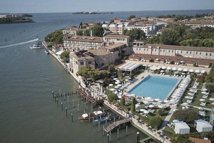 Hotel Cipriani, A Belmond Hotel facade,outdoor pool,ocean view