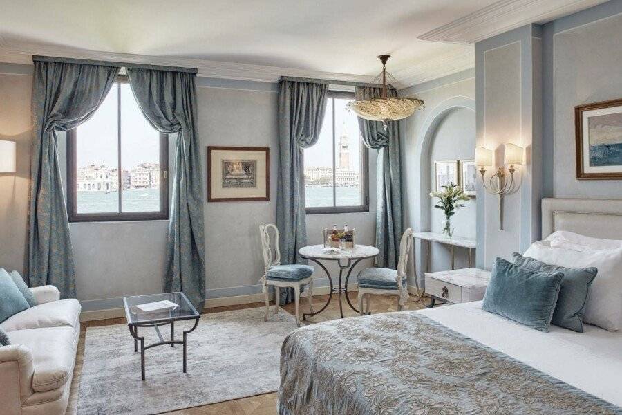 Hotel Cipriani, A Belmond Hotel hotel bedroom,ocean view