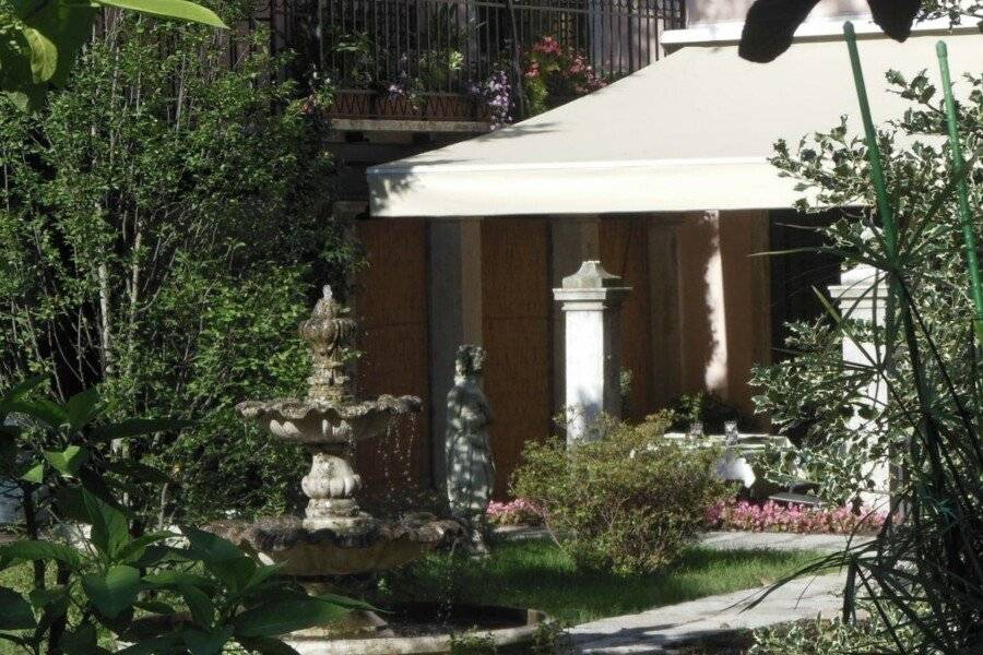 Hotel Sant'Antonin garden,