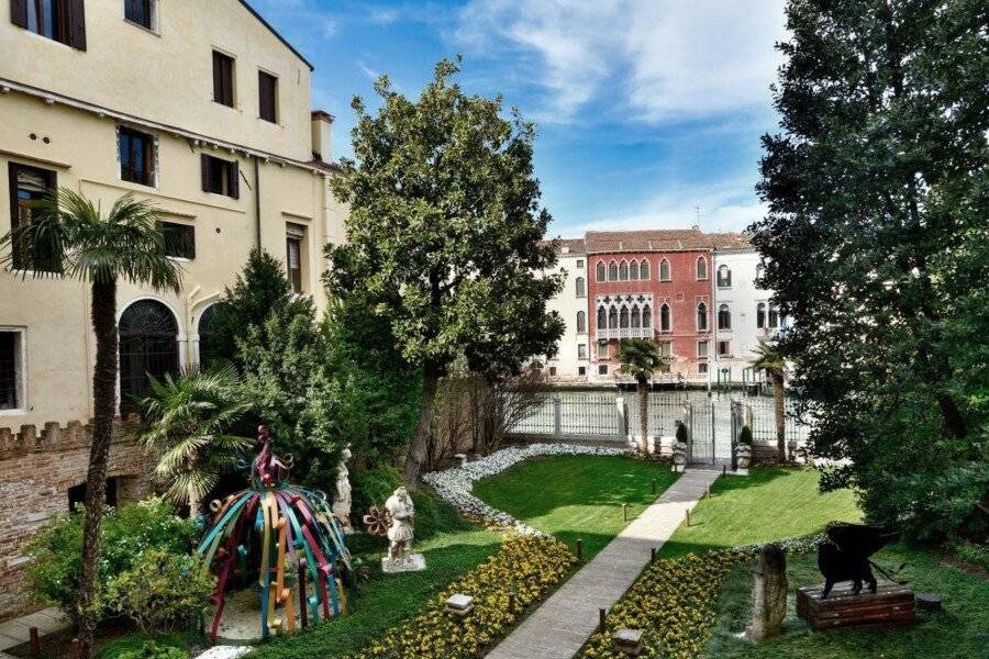 Palazzo Venart Luxury Hotel garden