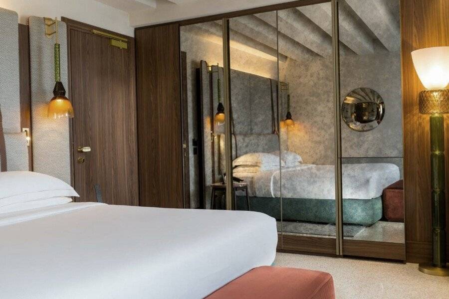 Ca'di Dio-Small Luxury Hotel hotel bedroom