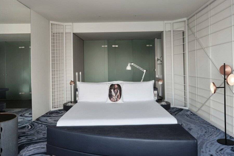 W Barcelona hotel bedroom