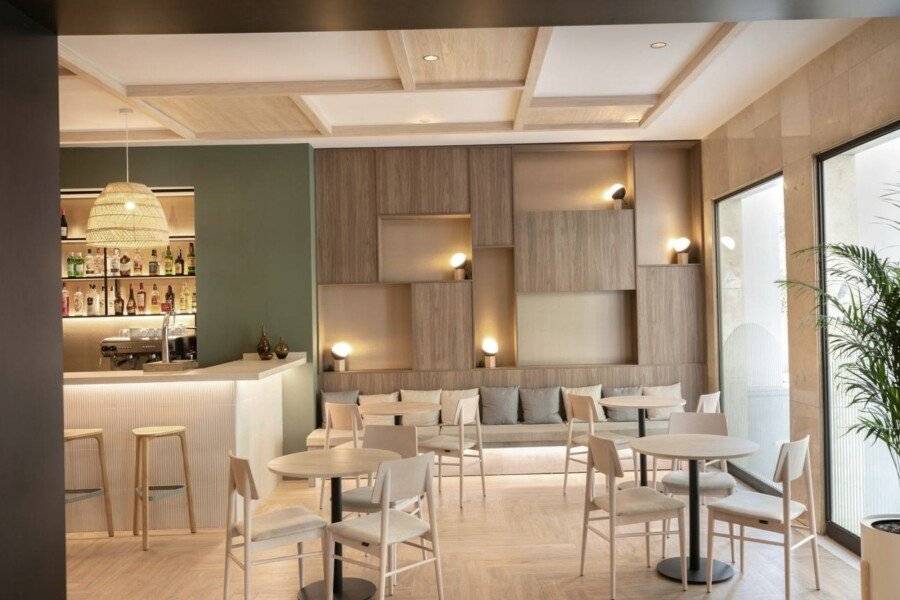 Grupotel Gravina bar,lounge