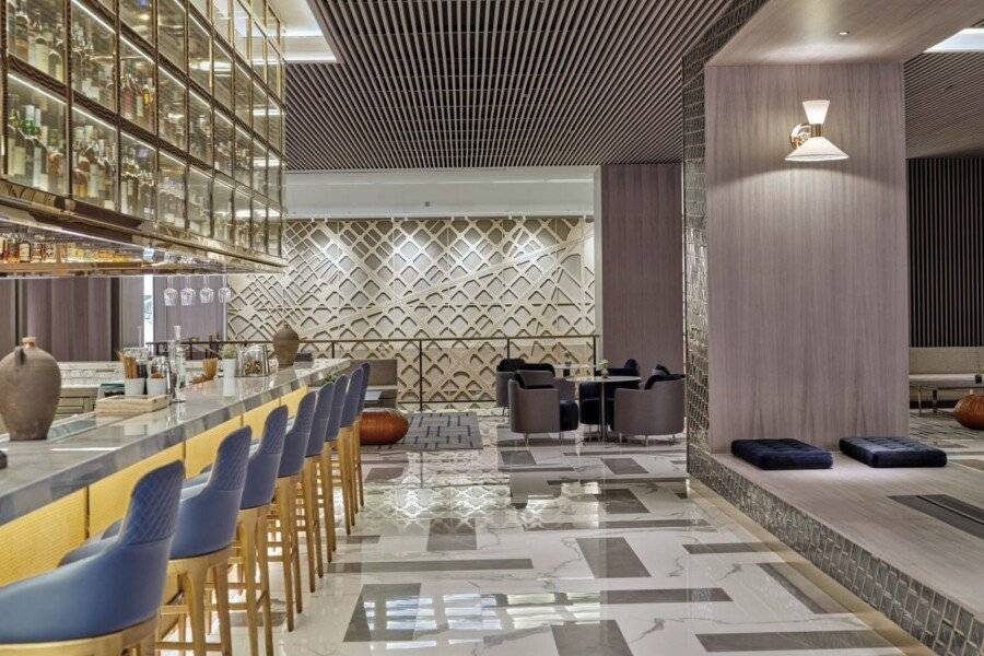 InterContinental Barcelona, an IHG Hotel restaurant, bar, lobby