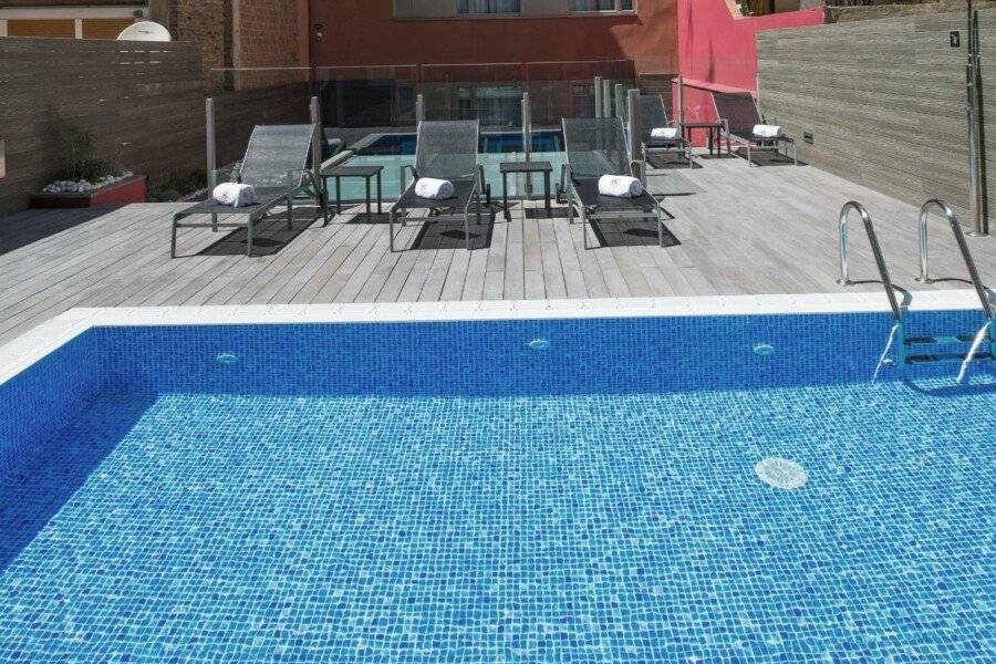 Catalonia Sagrada Familia outdoor pool