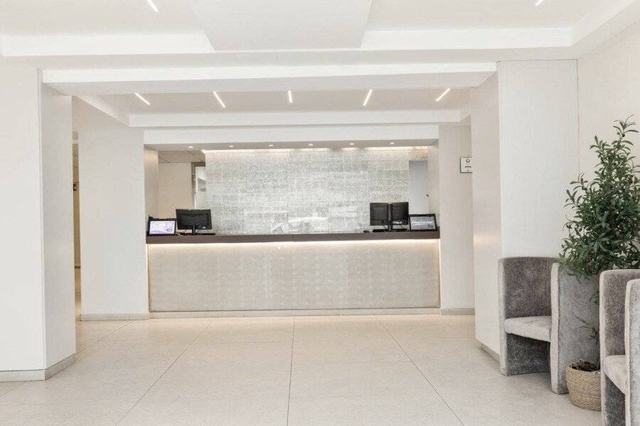 Hotel Best Auto Hogar lobby,front desk