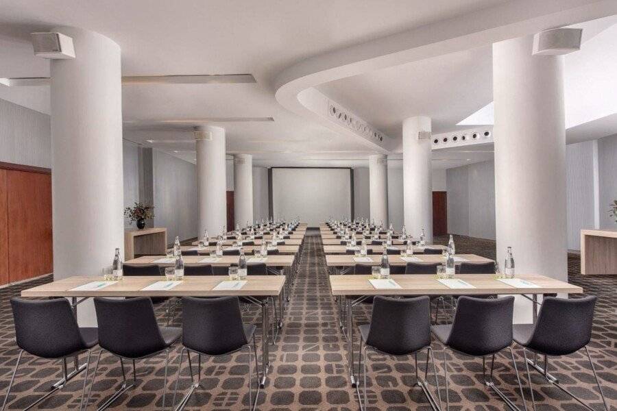 Le Meridien Barcelona conference room,meeting room