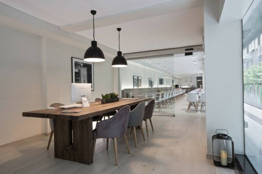Aparthotel Bcn Montjuic 