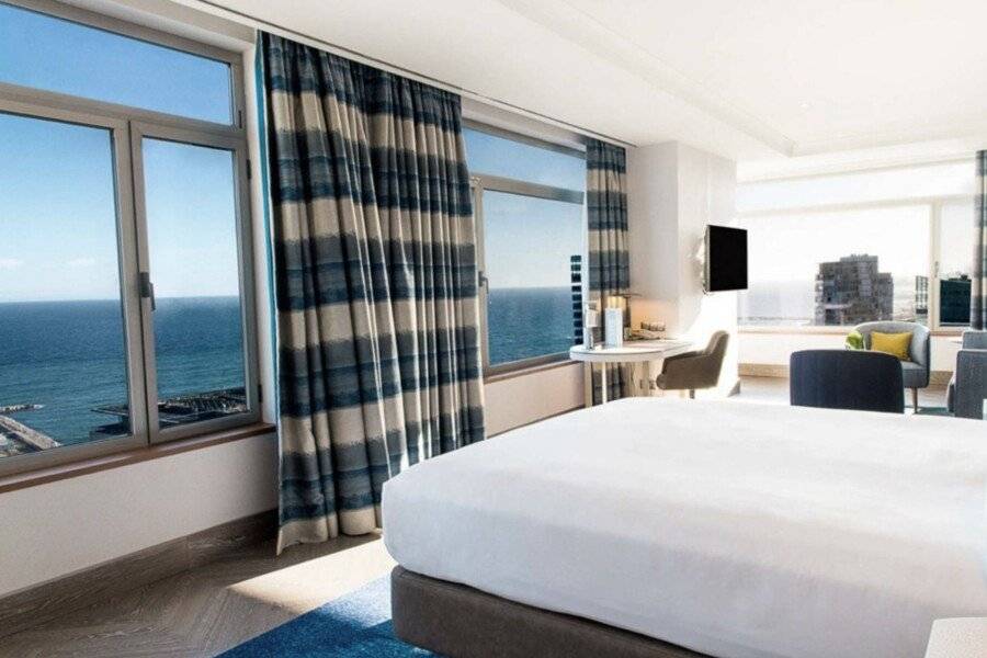 Hilton Diagonal Mar Barcelona hotel bedroom,ocean view