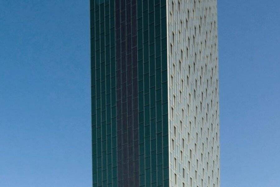 Melia Barcelona Sky 4* Sup facade