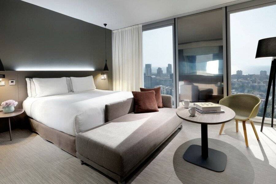 Melia Barcelona Sky 4* Sup hotel bedroom