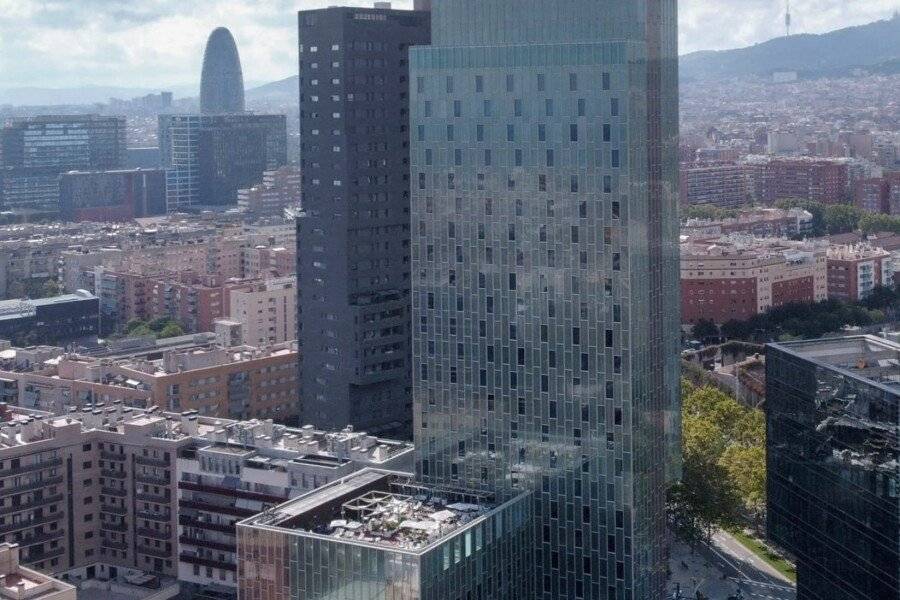 Melia Barcelona Sky 4* Sup facade