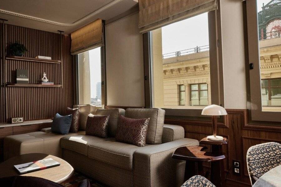 Grand Hotel Central, Small Luxury Hotels 