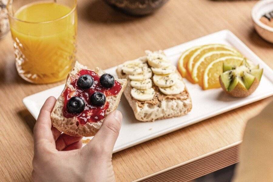 Novotel Barcelona City breakfast,