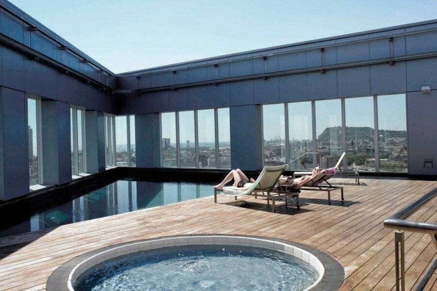 Novotel Barcelona City rooftop pool,jacuzzi,ocean view