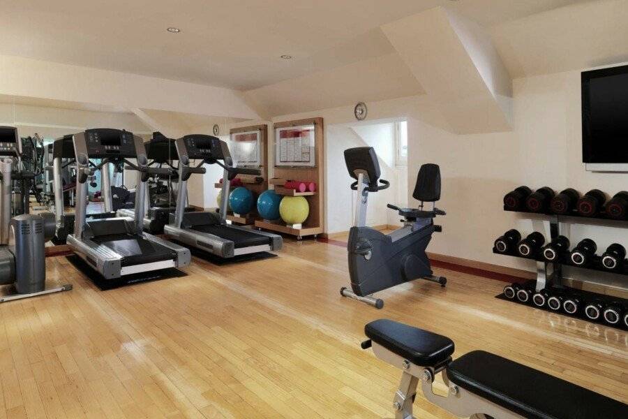 Sheraton Diana Majestic fitness centre