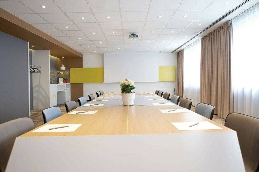 Ibis Milano Centro conference room,meeting room