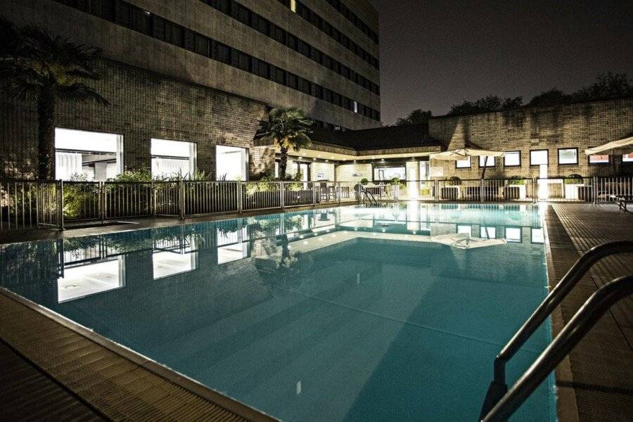 Novotelo Nord Ca' Granda outdoor pool