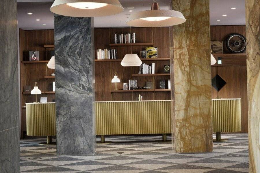 Milano Verticale | UNA Esperienze lobby,front desk