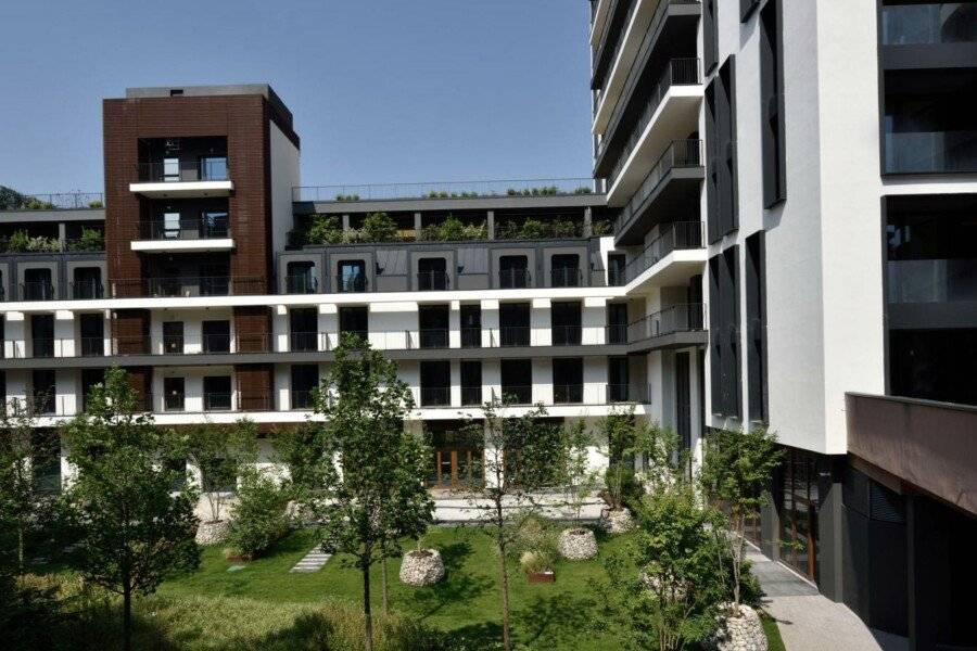 Milano Verticale | UNA Esperienze ,hotel facade,garden