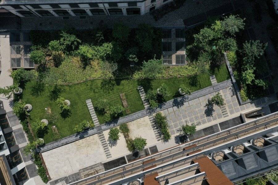 Milano Verticale | UNA Esperienze garden