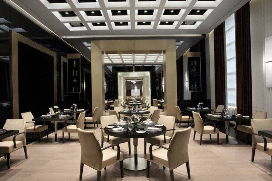 Excelsior Hotel Gallia restaurant