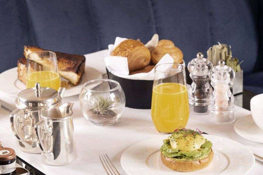 Park Hyatt Milano breakfast