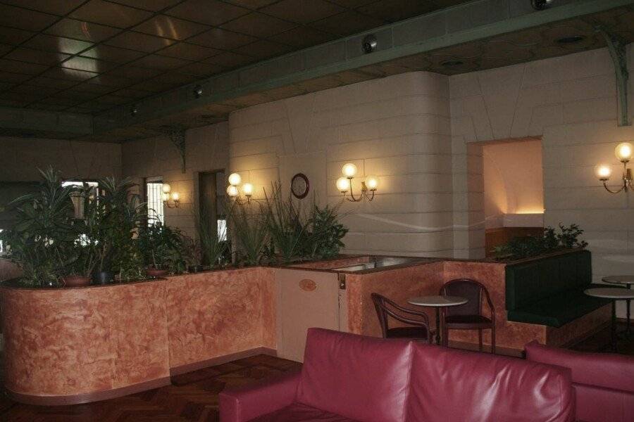 Albert Hotel lobby