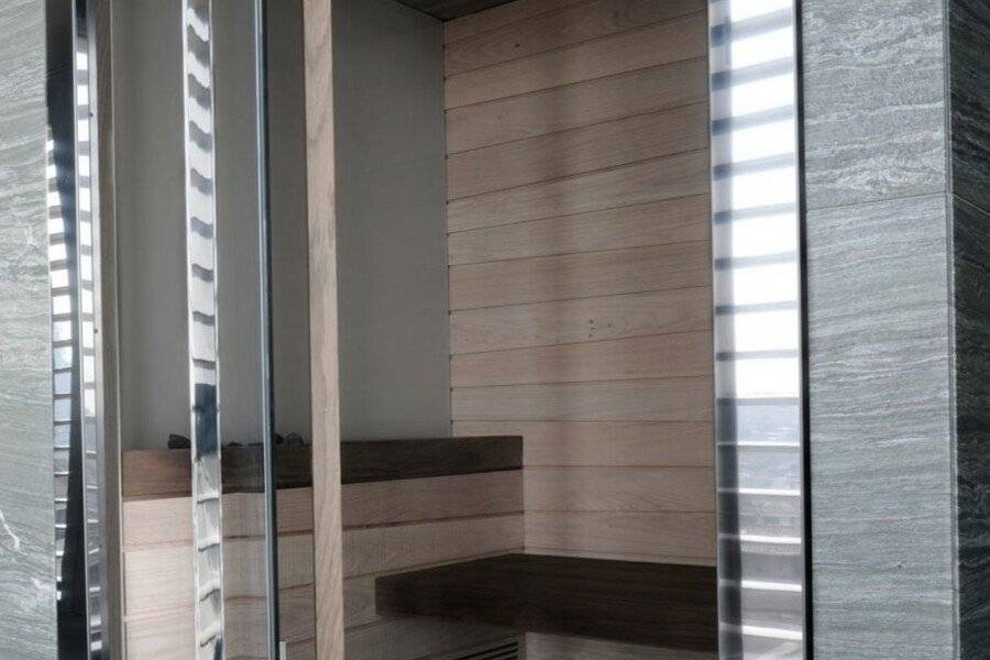 Armani Hotelo sauna