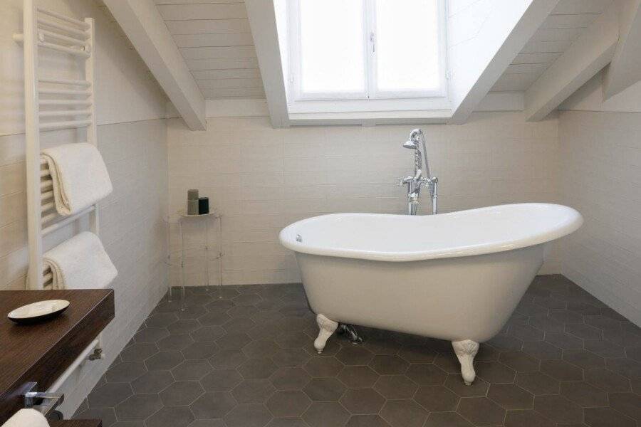 Antica Locanda Leonardo bathtub