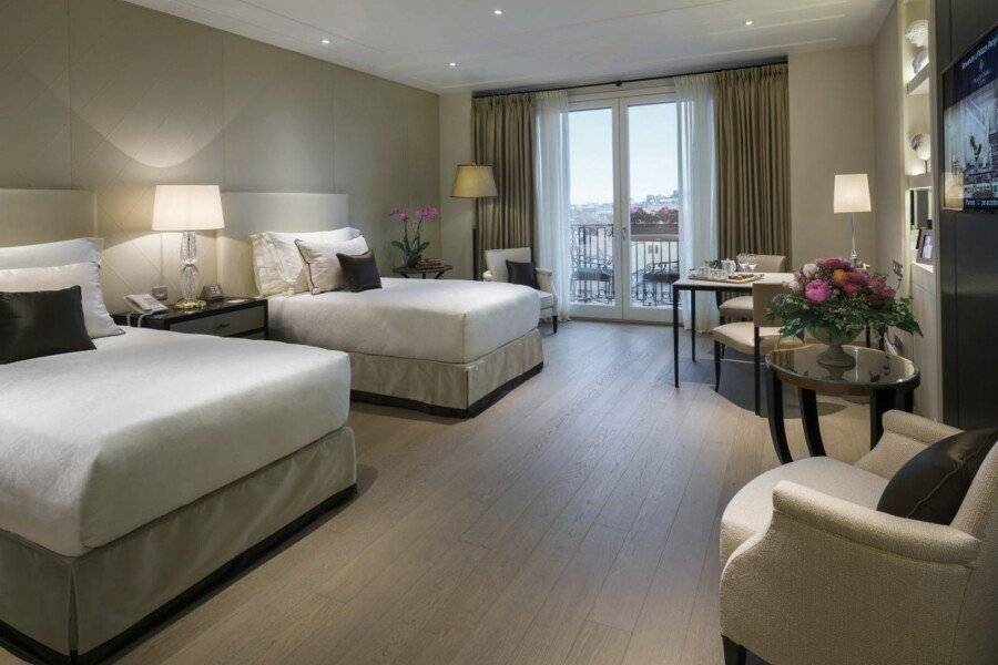 Palazzo Parigi Hotel & Grand Spa - LHW hotel bedroom