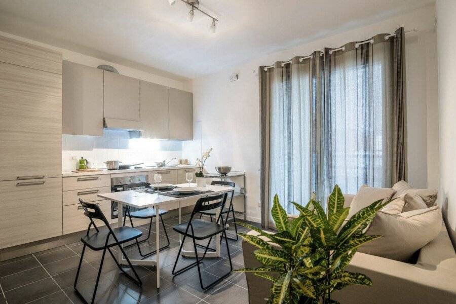 Residence Milano Bicocca kitchen